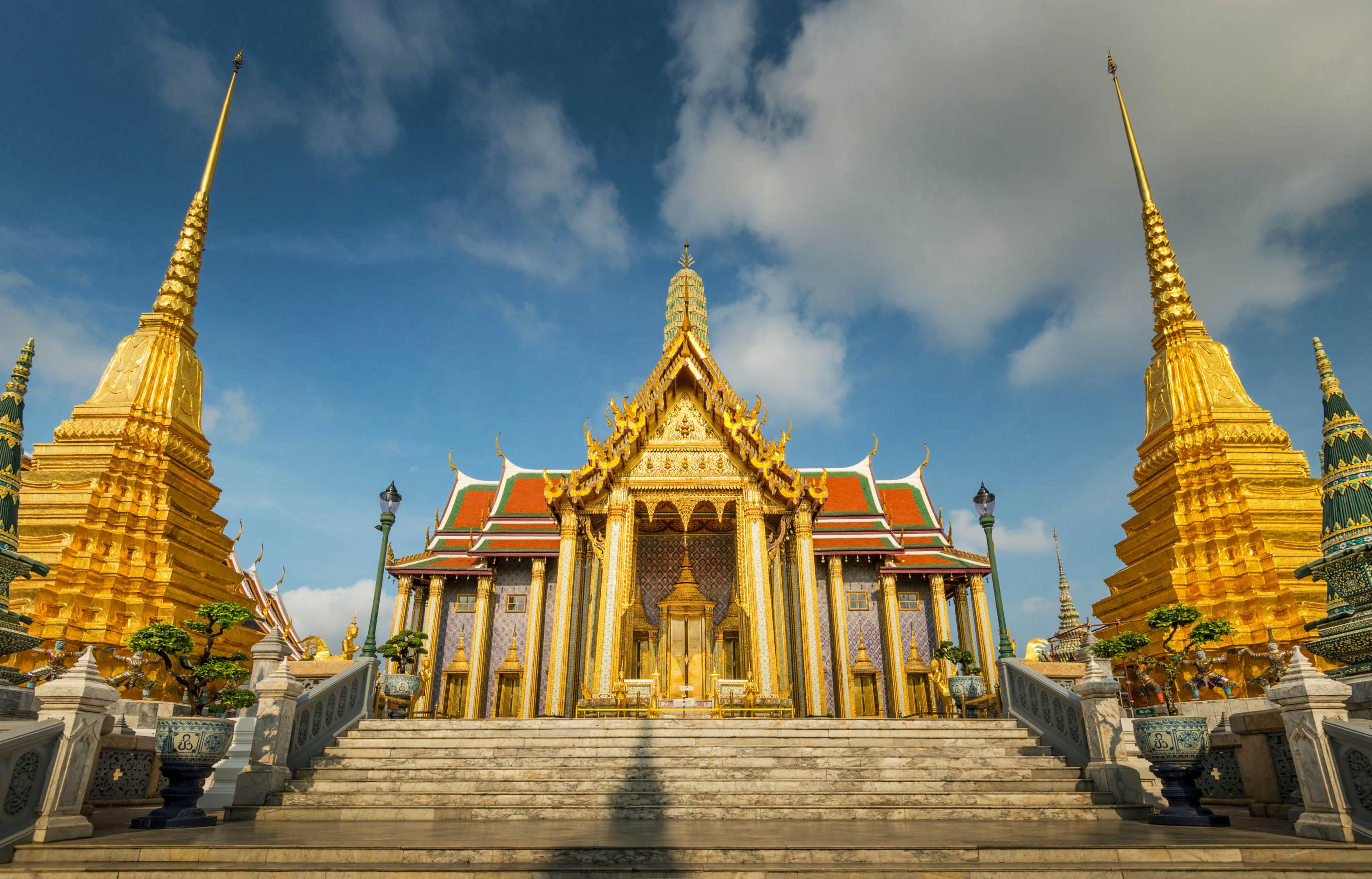 f38562393be73d571e111dbd0b060d58-wat-phra-kaew.jpg